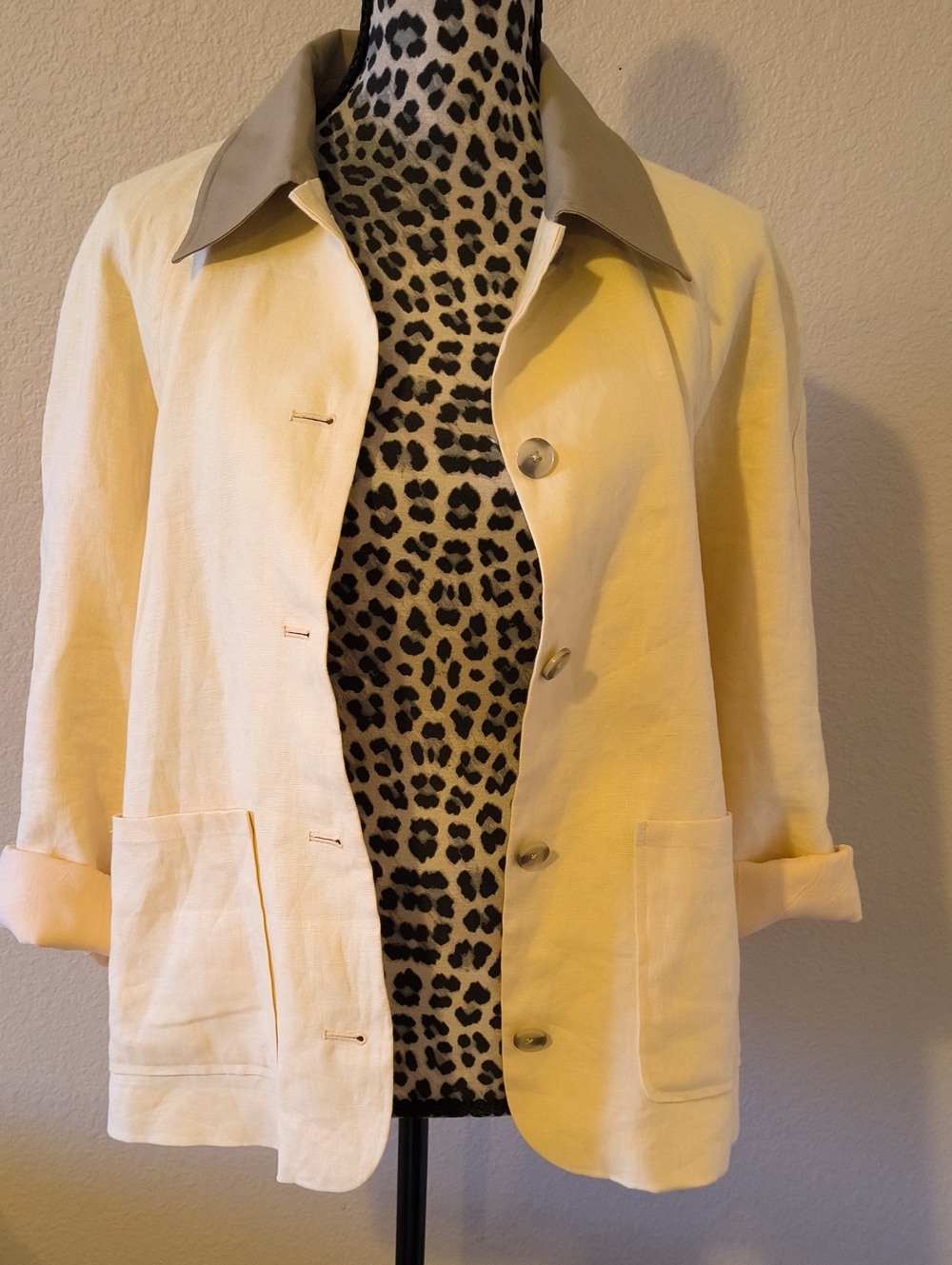 NWT Reformation Yellow and Taupe Collar Blazer. 100% Lila Linen Piece.  L